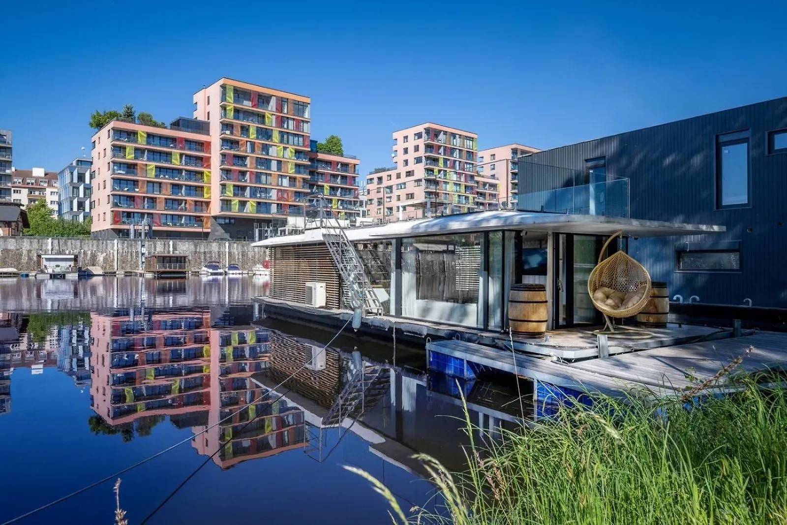 Hausboat Holesovice Hotel Prag